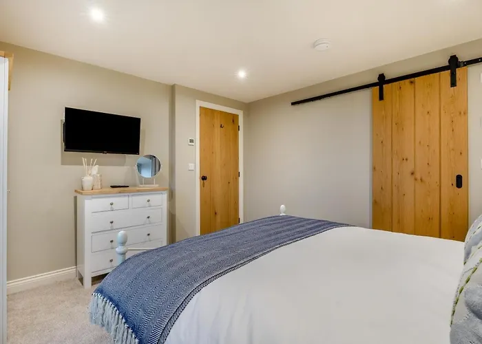 1 Bed In Oc-t34011 *