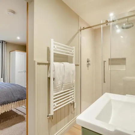 1 Bed In Oc-t34011 Holiday home *